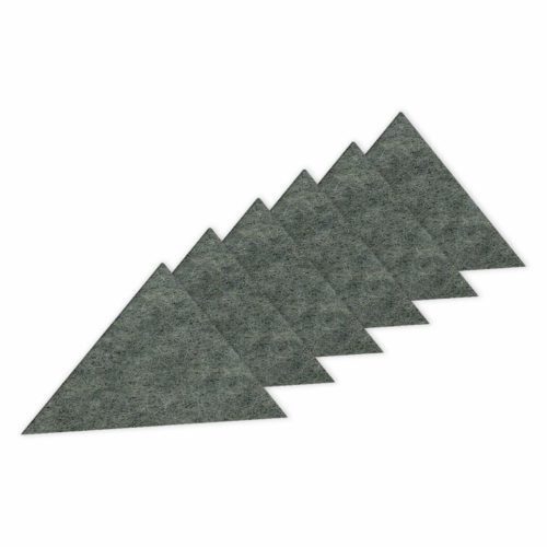 833